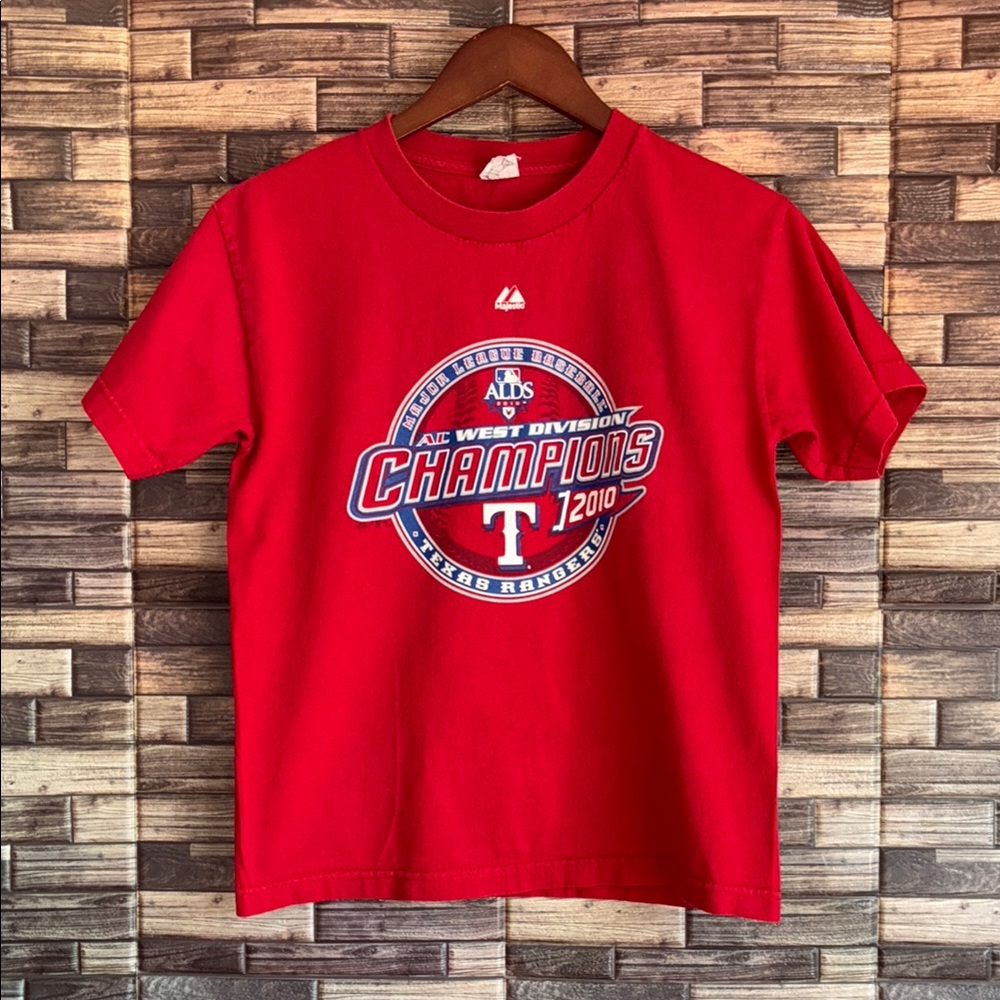 Alstyle Red Youth T-Shirt Texas Ranger 2010 EUC Large